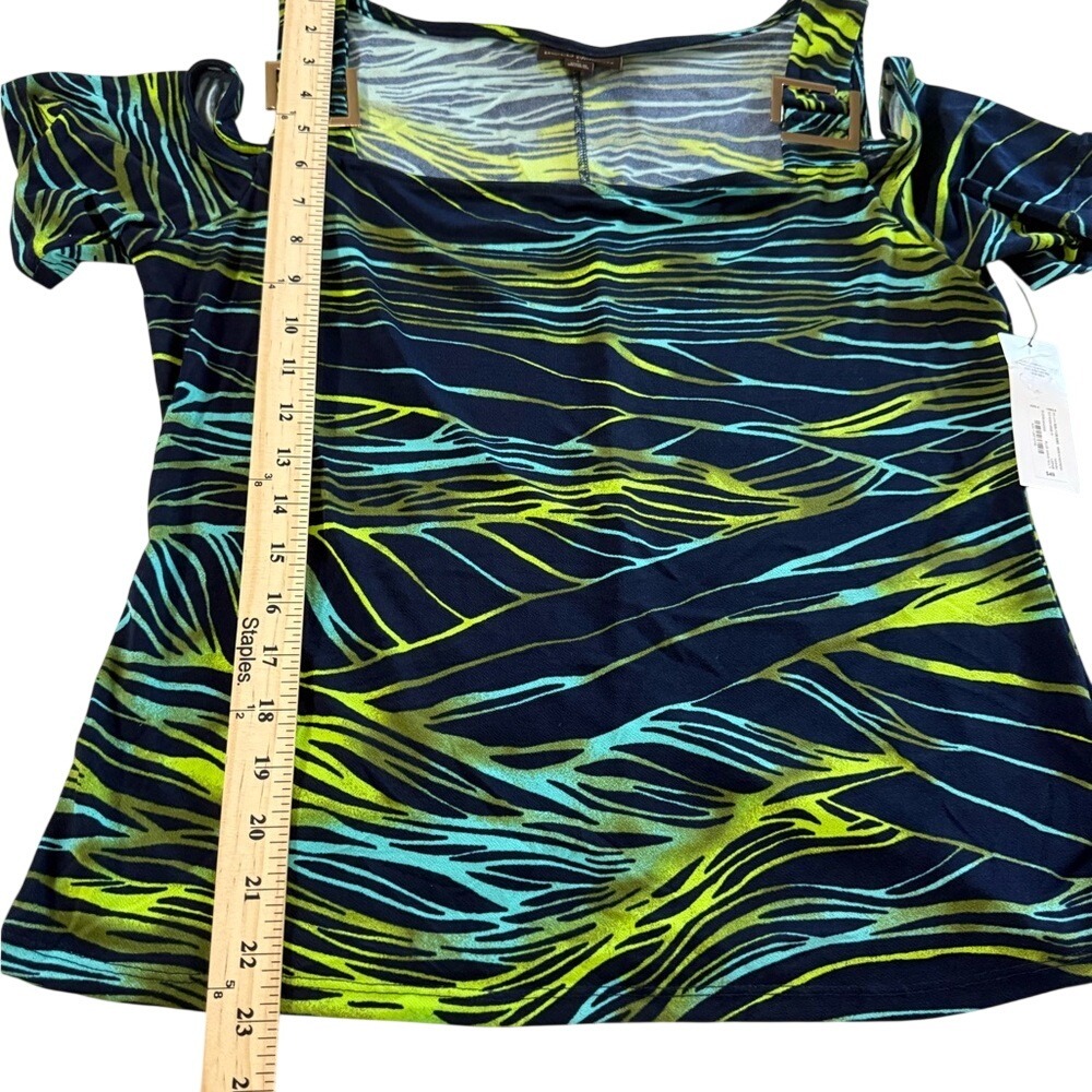 Bold Elements Blue Wave Multi Cold Shoulder Buckle Top Large NWT - Picture 6 of 8